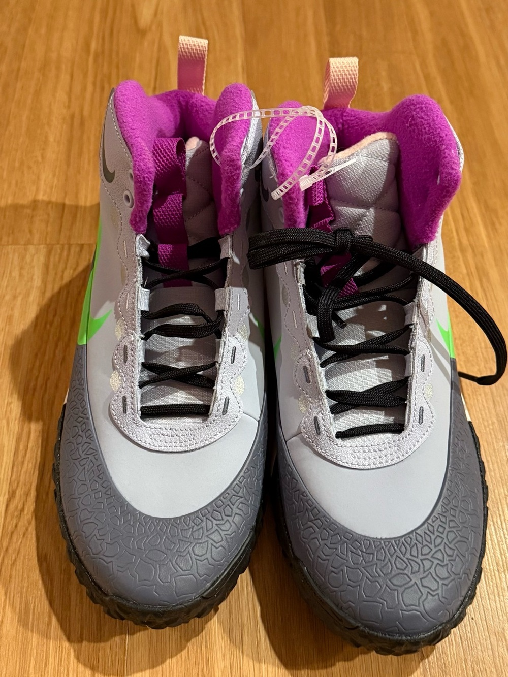 NEW Nike Terrascout Big Kids' Boots - Hybrid Sneaker-Boot - Purple/Gray - 5.5Y